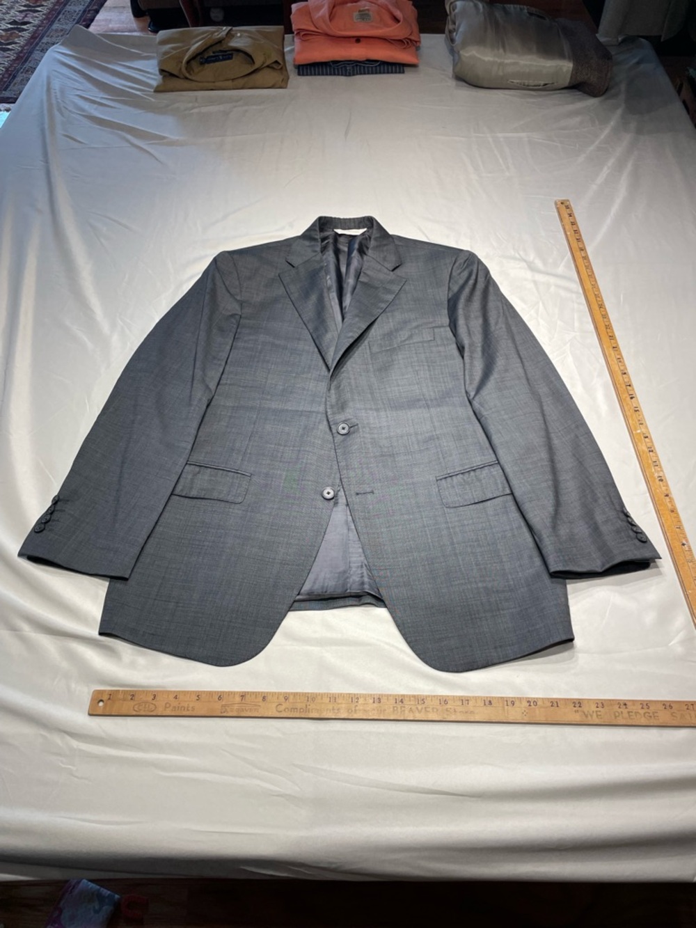 Samuelsohn size 42 Men's Charcoal Gray Two-Button Sports jacket